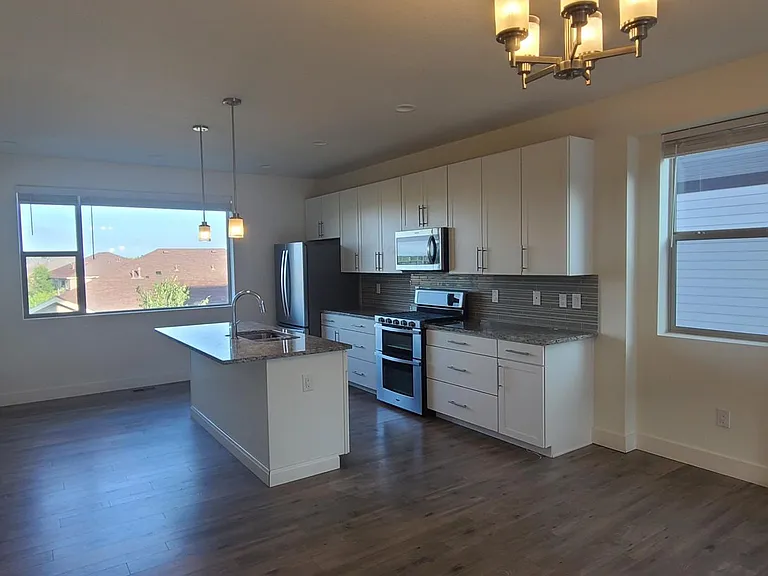 19496 E Sunset Cir — Photo 6