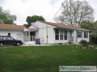 1385 Stanwood St NW, Grand Rapids, MI 49534