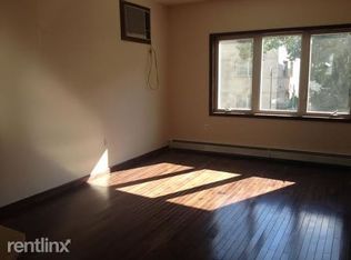 7132 70th St, Ridgewood, NY 11385