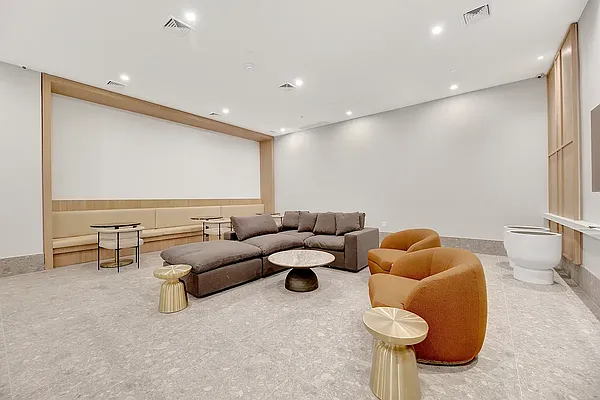 Rented by Goose Property Management LLC | media 8