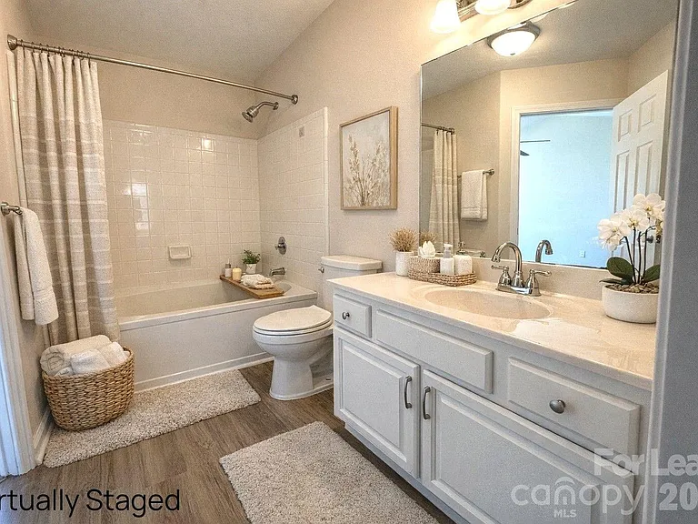 17418 Tuscany Ln — Photo 11