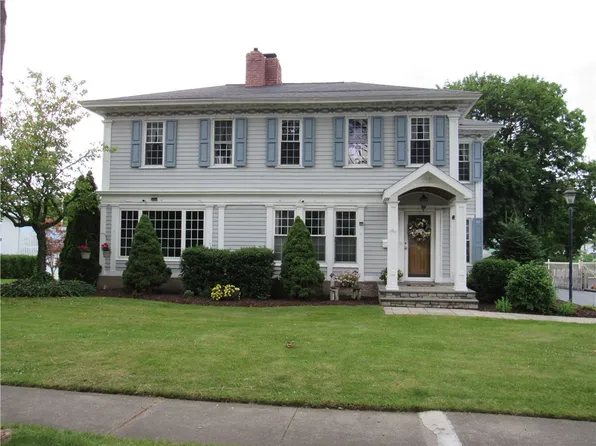 212 Church St, Newark, NY 14513