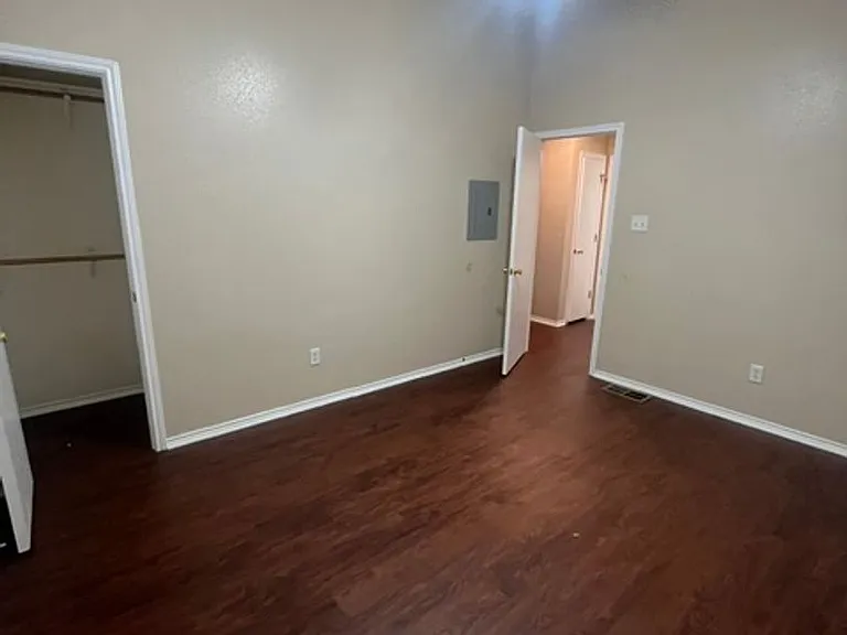 4411 Abigail Dr — Photo 4