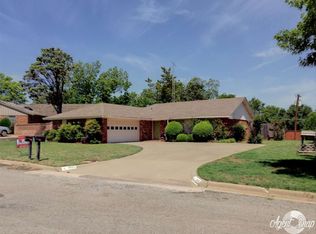 805 Willard St, Frederick, OK 73542