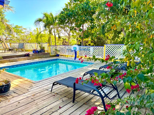 17B Sallys Fancy Ea St, Christiansted, VI 00820
