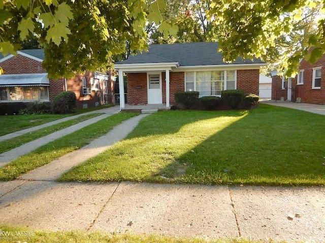 1st image of 20012 Woodmont St