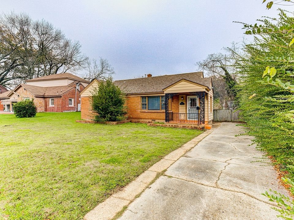 1st image of 2104 Claremont Cir