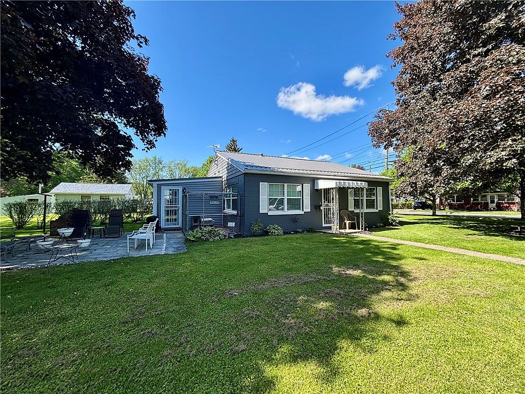99 N Main St, Mount Morris, NY 14510 | Zillow
