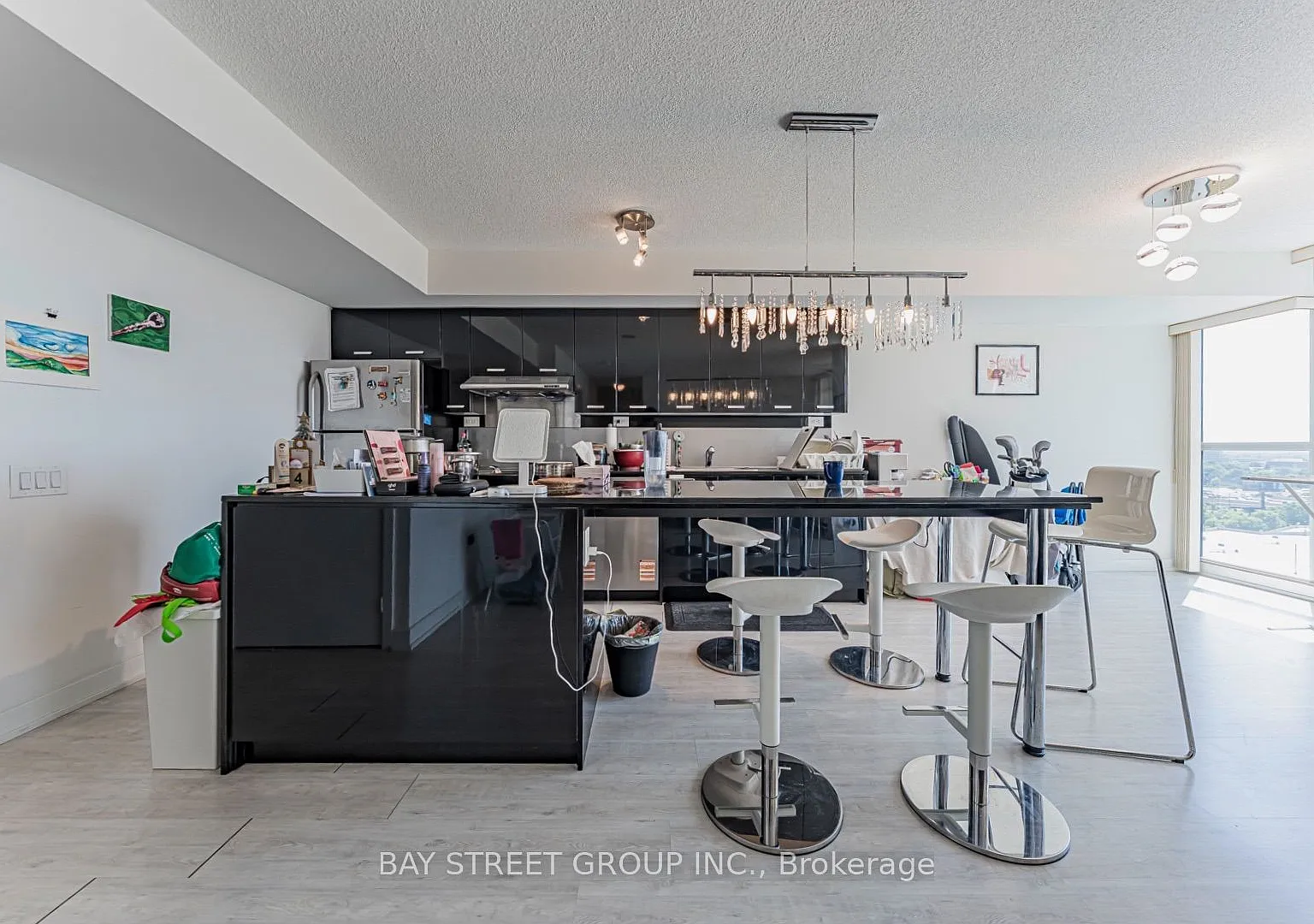 2 bed, $2,950 — Photo 2