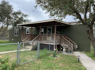 1008 Merinel Ln, Rockport, TX 78382