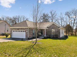 1622 Wellington Dr, Columbia, TN 38401