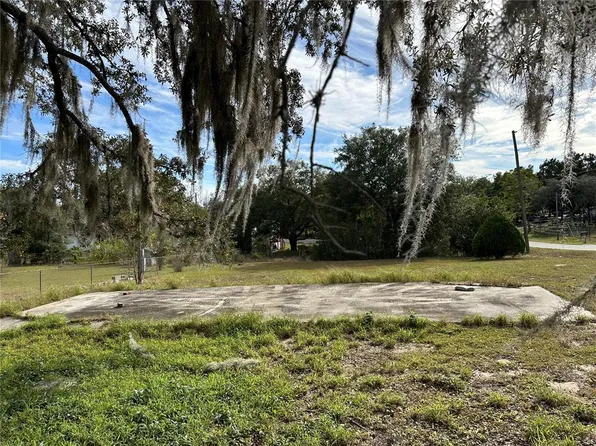 4524 Pine St #45, Fruitland Park, FL 34731