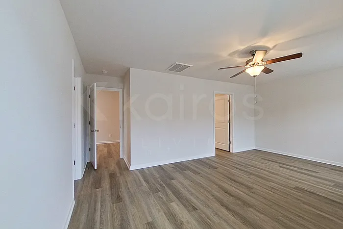 123 Overstreet Way — Photo 7