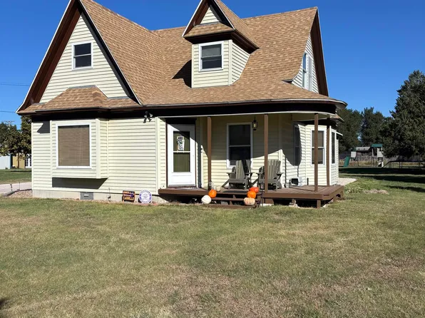 414 E Front St, Minneola, KS 67865