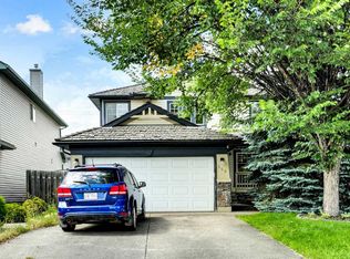 356 S Chaparral Dr SE, Calgary, AB T2X3P1