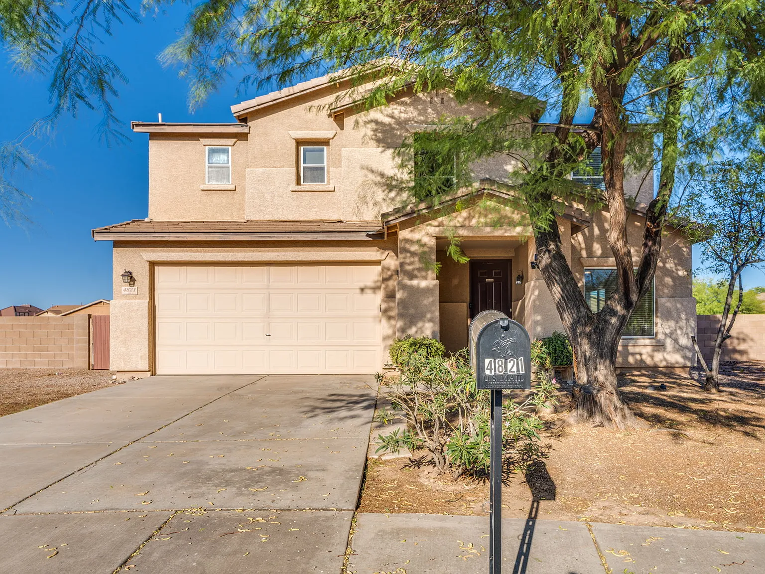 4821e.Twinflower Pl. - - — Photo 2