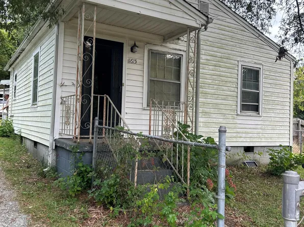 1615 Preston St, Burlington, NC 27217