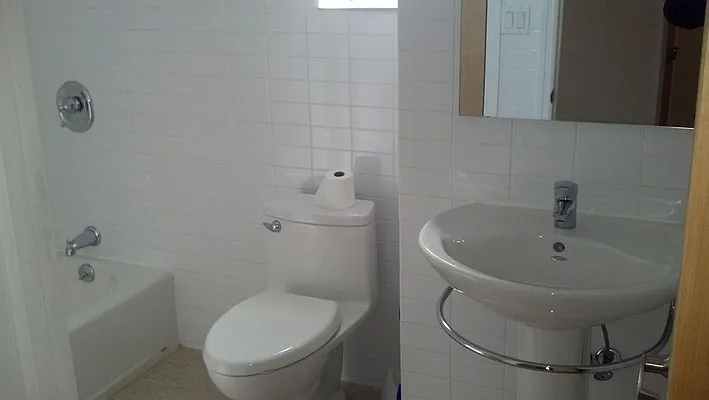 Rented by Green Line Realty | media 11