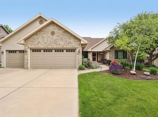 1917 Winchester Way, Waunakee, WI 53597