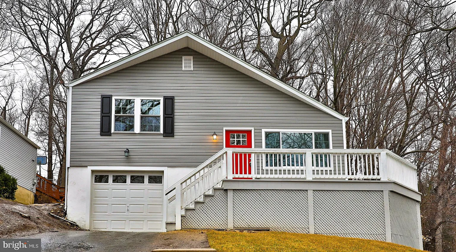2441 Edgecomb Ave photo 1