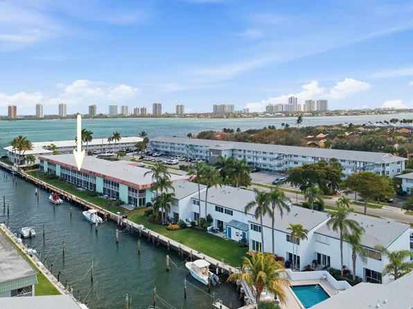 117 Lehane Terrace #205, North Palm Beach, FL 33408