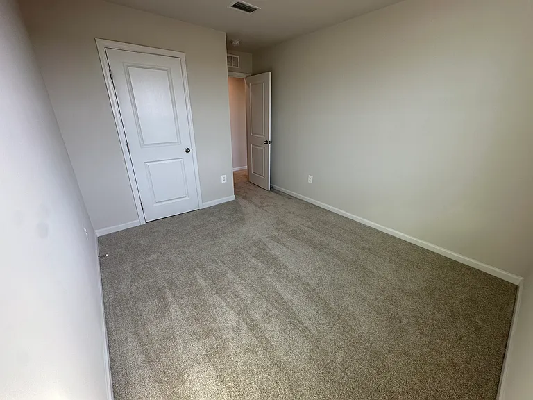 3016 Silver Birch Ln — Photo 11