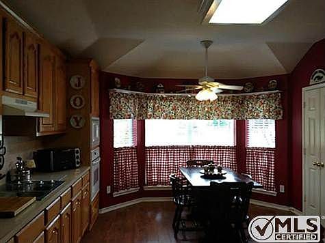 3rd image of 15428 Western Trl