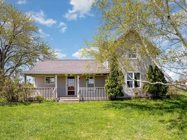 3917 N Mason Rd, Merrill, MI 48637