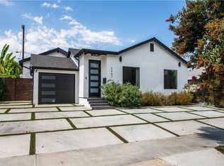 5907 Encino Ave, Encino, CA