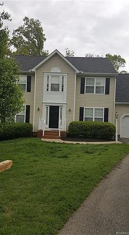 1st image of 925 Scotch Pine Ct