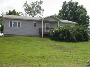 16820 Correction Rd, Maple Hill, KS 66507