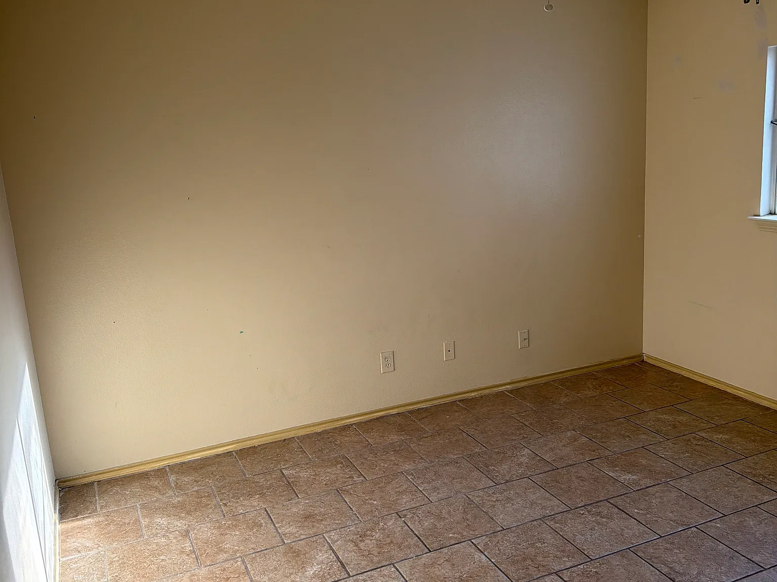 Fulwood Trl, San Antonio — Photo 3