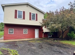 16949 Ravenna Rd, Chagrin Falls, OH 44023