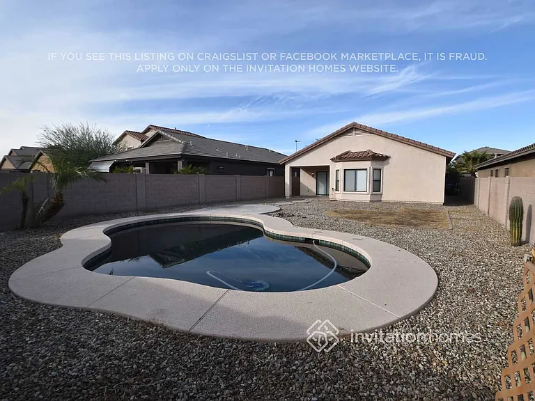 2213 W Carolina Dr — Photo 11