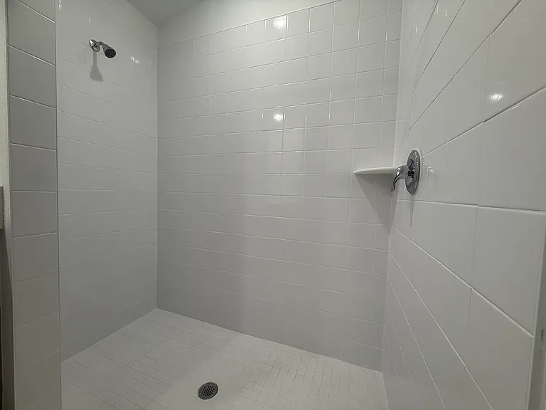 5465 San Pietro Dr — Photo 17