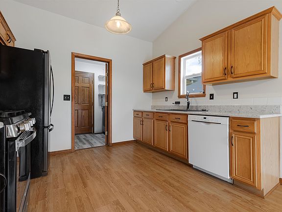 4th image of 3145 Chanters Ct