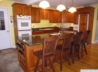 115 Cold Spring Rd, Hudson, NY 12534