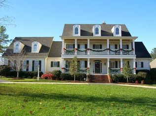 8404 Davishire Dr, Raleigh, NC 27615