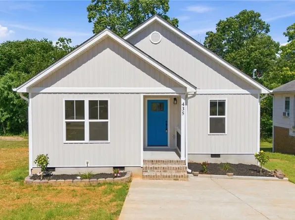 435 Stratton Ave, Winston Salem, NC 27101