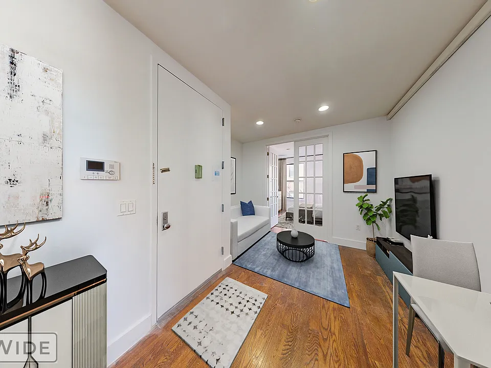 10 Clermont Ave #3R