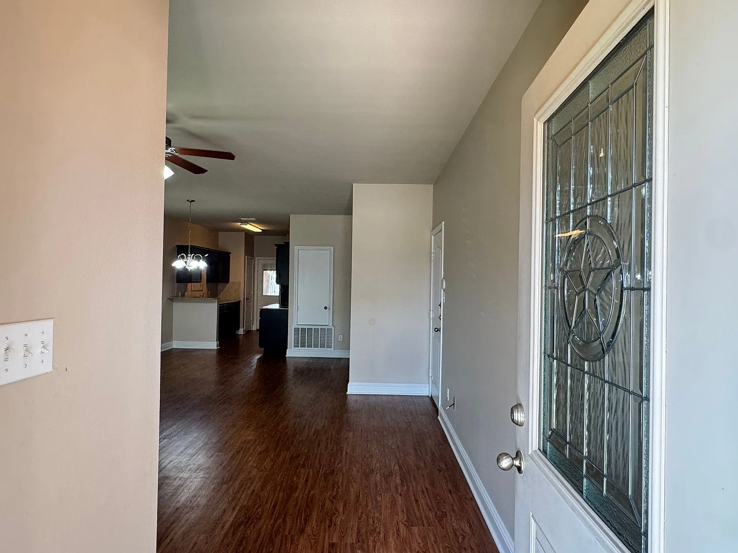 328 Princess Place — Photo 3