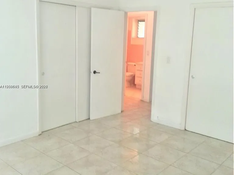 462 Golden Isles Dr #203 — Photo 9