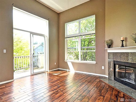 2nd image of 3116 164th St SW APT 203