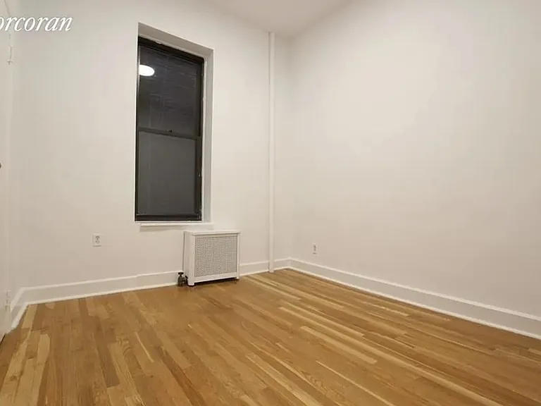 202 W 81st St #4C — Photo 2