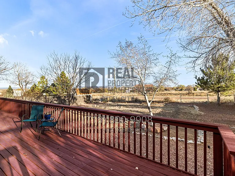 275 W Baldwyn Dr — Photo 27