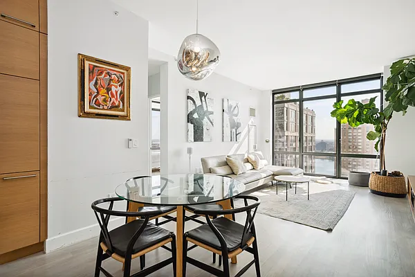 その他 apartamento #33 333 East 91st Street #24A in Yorkville, Manhattan | StreetEasy