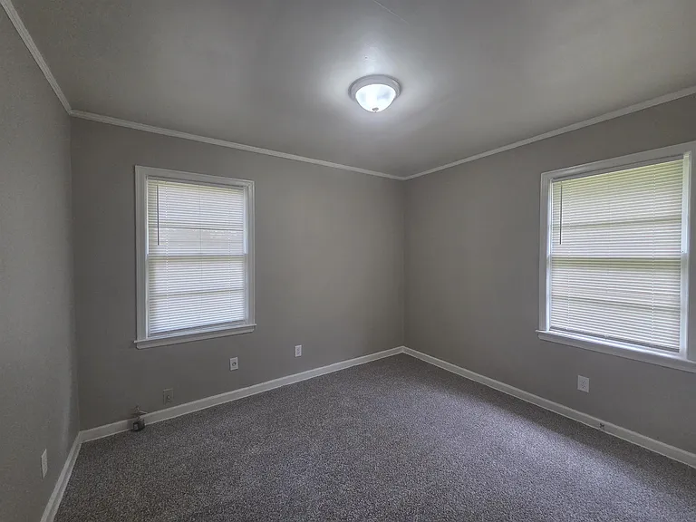 4062 Shirley Dr — Photo 20