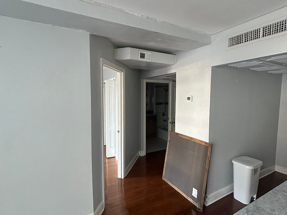 1st image of 151 E Washington St Unit 605