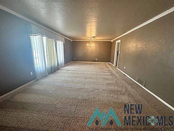 2nd image of 1101 W Riverside Dr
