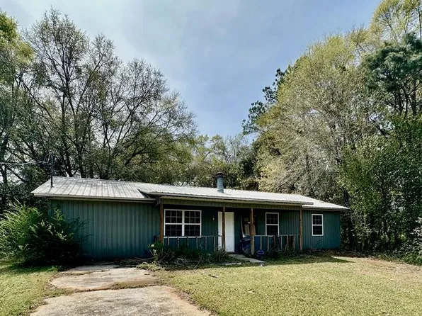 804 County Road 79, Headland, AL 36345